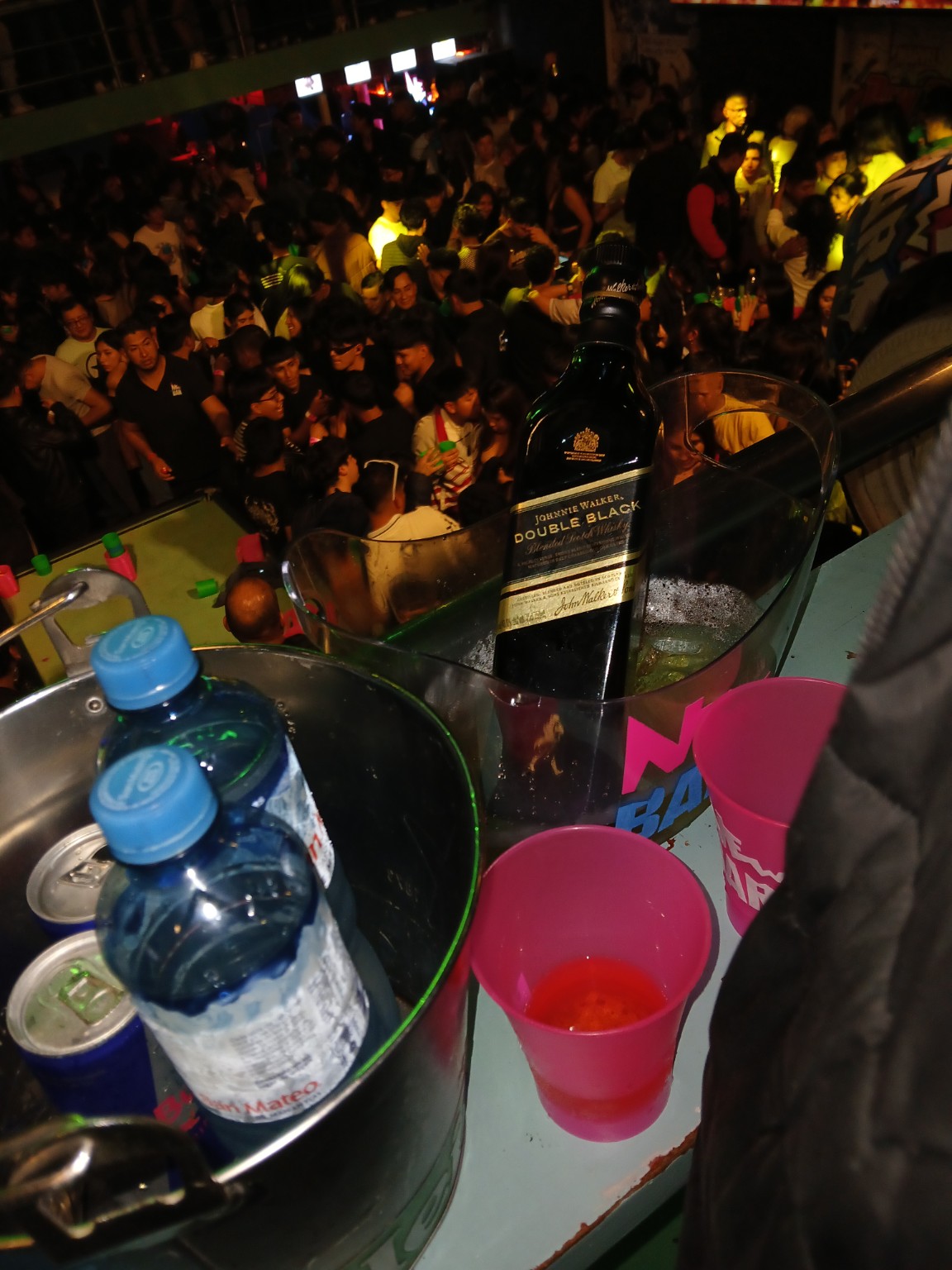 New Bar Zona Box.